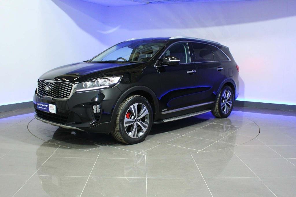 View our KIA SORENTO