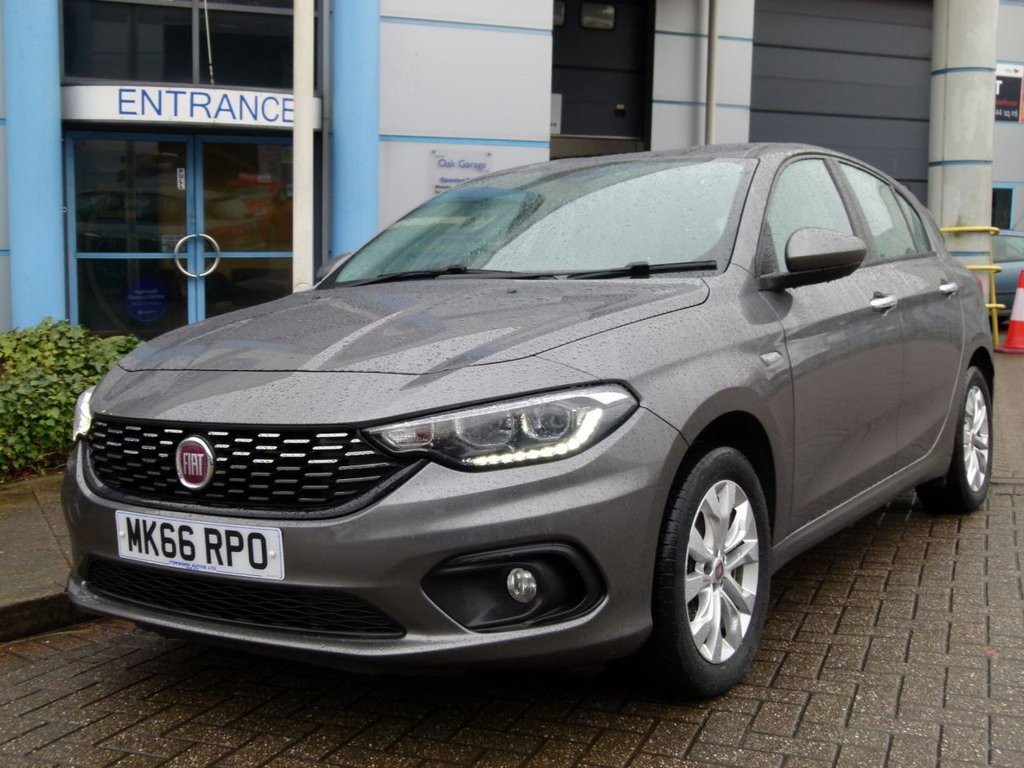 View our FIAT TIPO