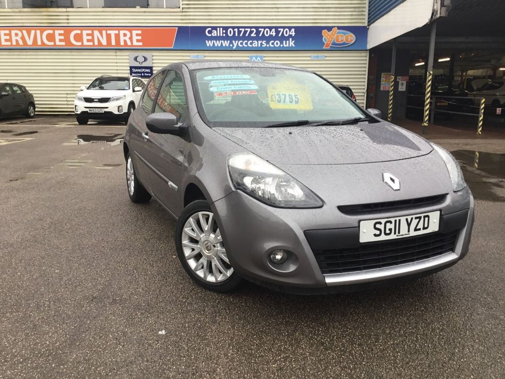 2011 Renault Clio Dynamique Tomtom 16v 3 795