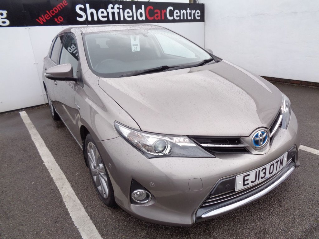 View our TOYOTA AURIS