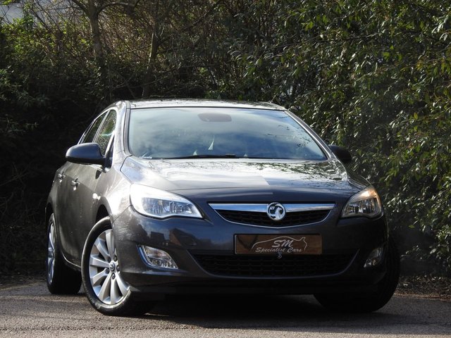 2011 61 Vauxhall Astra 2.0 SE CDTI S/S 5d 163 BHP