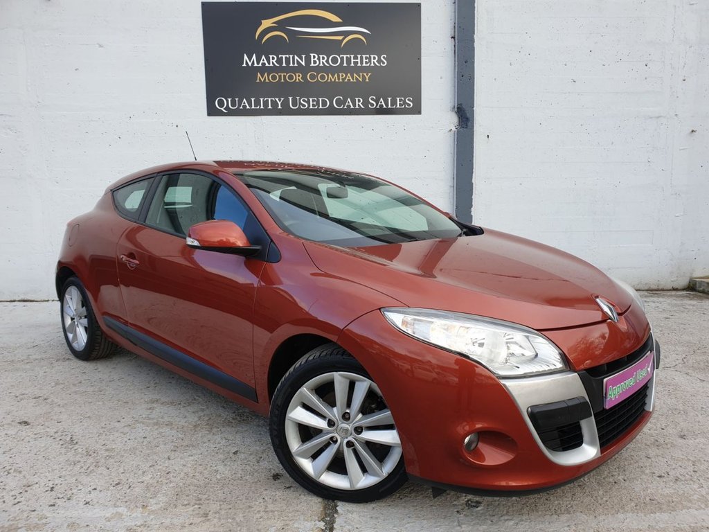View our RENAULT MEGANE