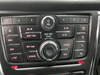 USED 2015 15 VAUXHALL MOKKA 1.4 TECH LINE 5d 138 BHP 