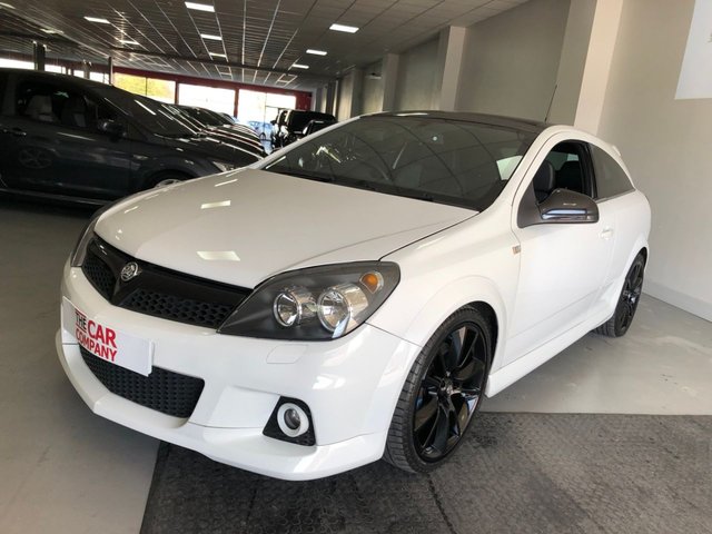2010 60 Vauxhall Astra 2.0 VXR ARCTIC EDITION 3d 236 BHP