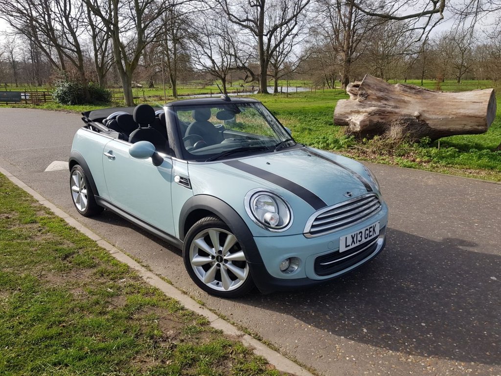 View our MINI CONVERTIBLE