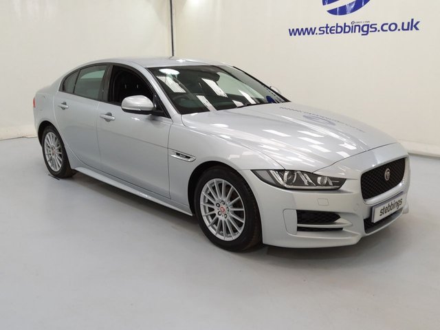 2016 66 JAGUAR XE 2.0 R-SPORT 4d 161 BHP