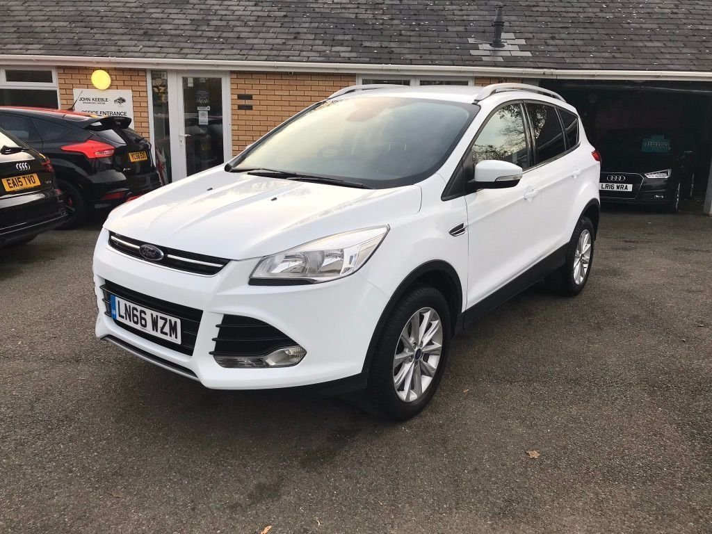 View our FORD KUGA