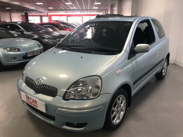 2004 L Toyota Yaris 1.3 T SPIRIT VVT-I 3d 85 BHP