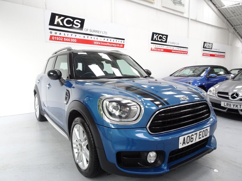 View our MINI COUNTRYMAN