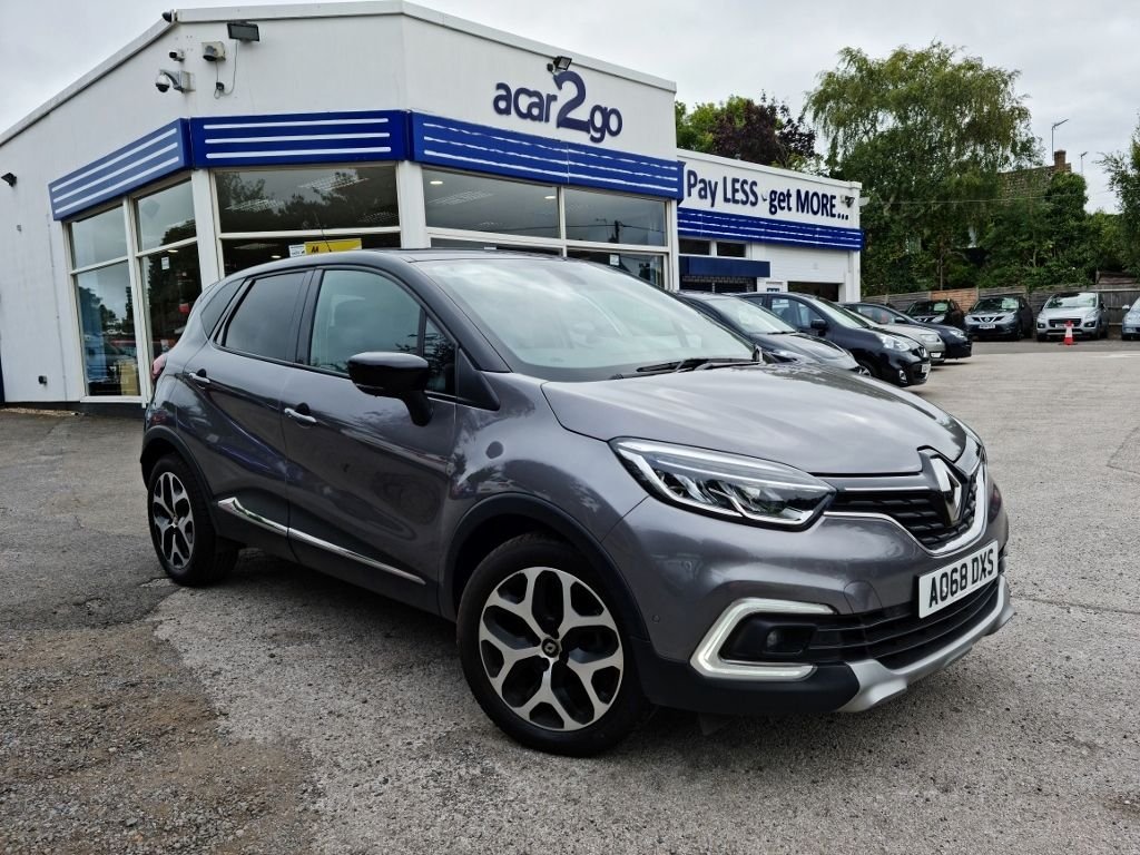 View our RENAULT CAPTUR