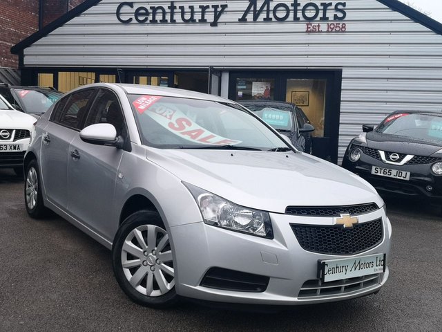 2013 13 Chevrolet Cruze 1.6 LS 5dr - LOW MILEAGE