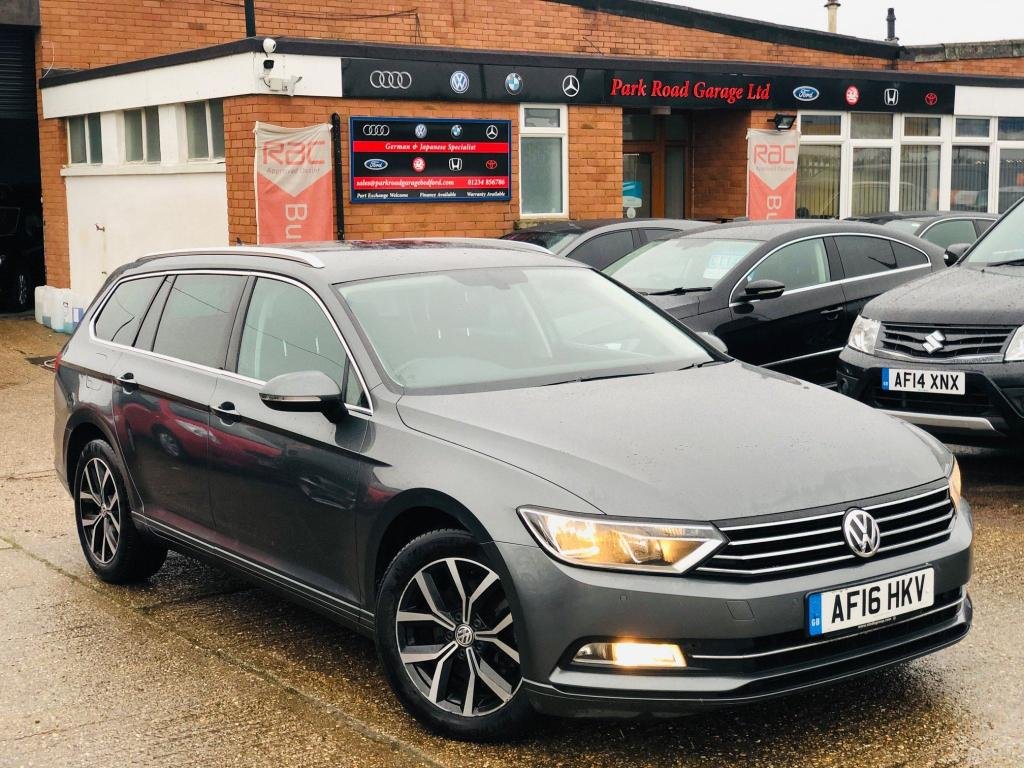 View our VOLKSWAGEN PASSAT