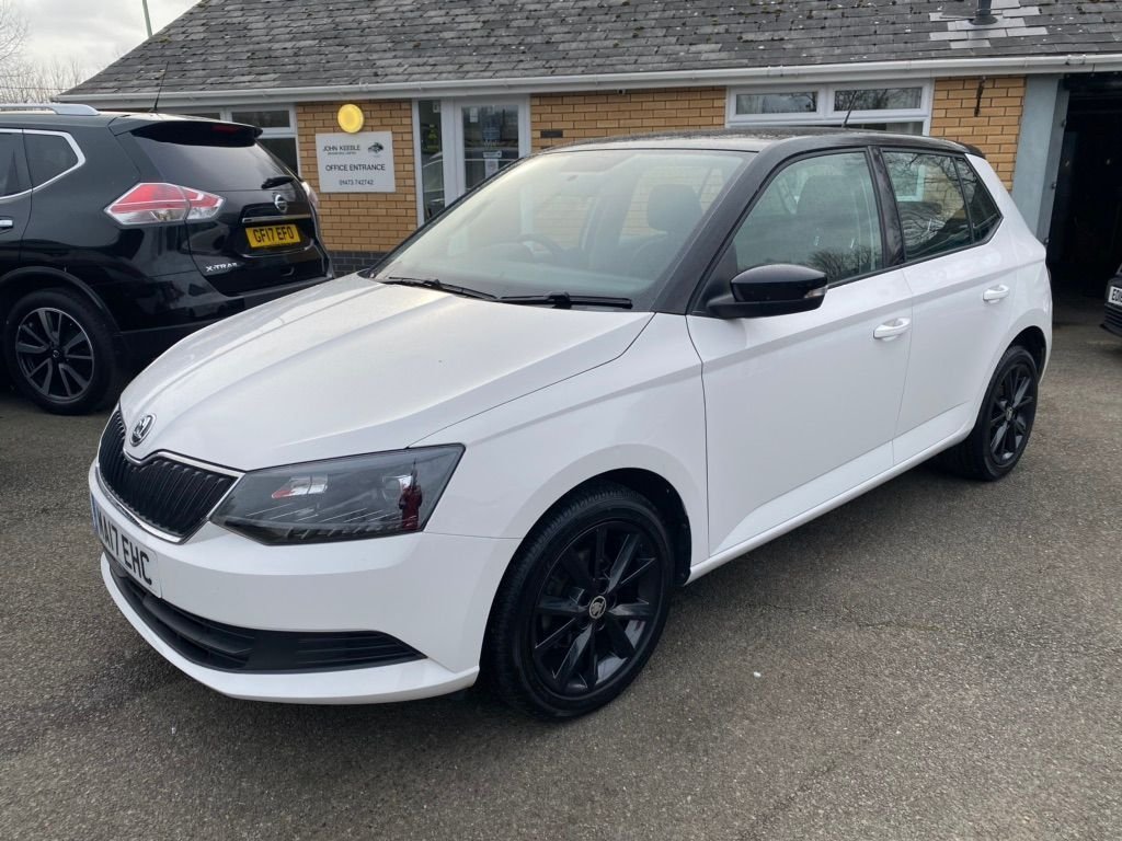 View our SKODA FABIA