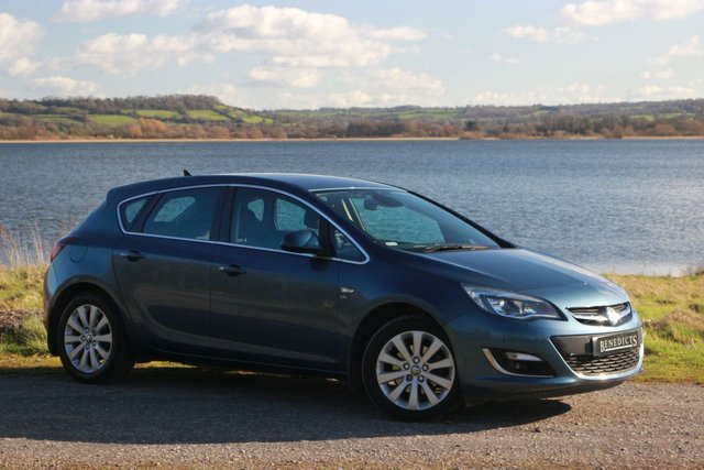 2014 64 Vauxhall Astra 2.0 ELITE CDTI 5d 163 BHP