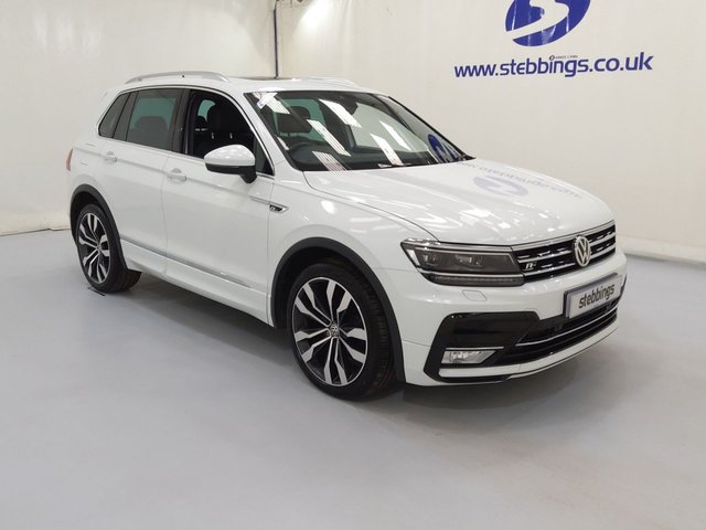 2016 16 VOLKSWAGEN TIGUAN 2.0 R LINE TDI BMT 4MOTION DSG 5d 148 BHP ALL WHEEL DRIVE AUTOMATIC