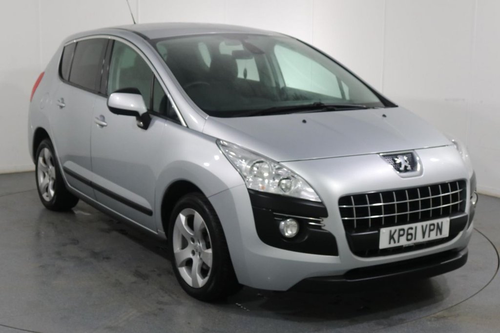 View our PEUGEOT 3008
