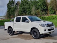 USED 2012 12 TOYOTA HI-LUX 3.0 INVINCIBLE 4X4 D-4D DCB 169 BHP SAT NAV + REVERSING CAMERA
