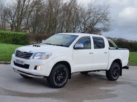 USED 2012 12 TOYOTA HI-LUX 3.0 INVINCIBLE 4X4 D-4D DCB 169 BHP SAT NAV + REVERSING CAMERA