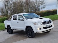 USED 2012 12 TOYOTA HI-LUX 3.0 INVINCIBLE 4X4 D-4D DCB 169 BHP SAT NAV + REVERSING CAMERA