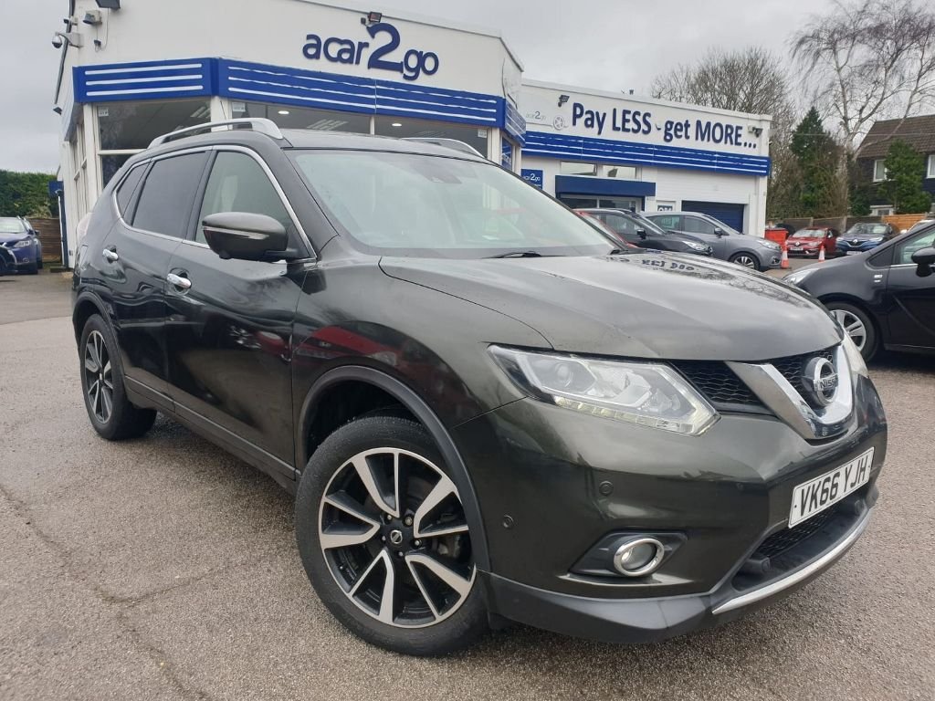 View our NISSAN X-TRAIL