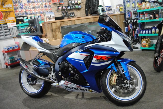 2012 12 Suzuki Gsxr 1000 L2 