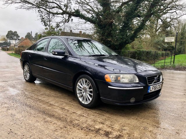 2006 56 Volvo S60 2.0 T SE LUX 4d 177 BHP
