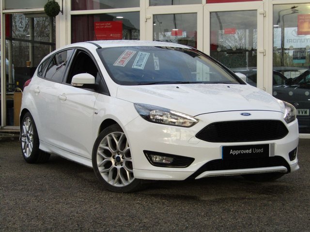 2017 67 Ford Focus 1.0 ST-LINE 5d 124 BHP