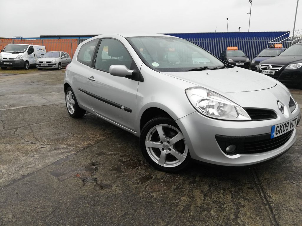 View our RENAULT CLIO