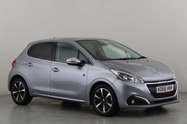 View our PEUGEOT 208