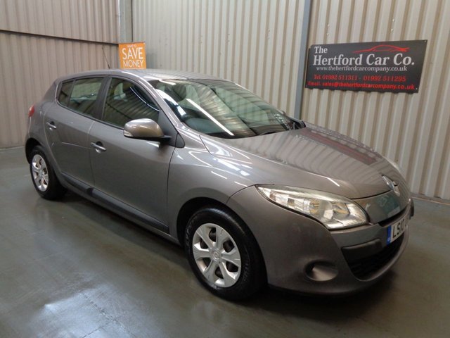 2010 10 Renault Megane 1.6 EXPRESSION VVT 5d 110 BHP