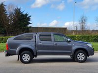 USED 2011 61 TOYOTA HI-LUX 2.5 HL3 4X4 D-4D DCB 142 BHP FULL SERVICE HISTORY ** CANOPY