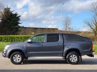 USED 2011 61 TOYOTA HI-LUX 2.5 HL3 4X4 D-4D DCB 142 BHP FULL SERVICE HISTORY ** CANOPY