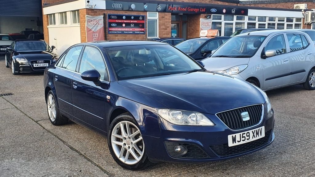 View our SEAT EXEO