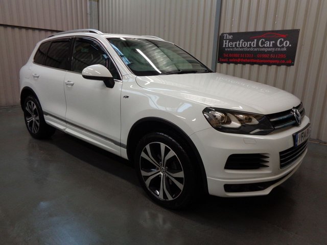 2014 14 Volkswagen Touareg 3.0 V6 R-LINE TDI BLUEMOTION TECHNOLOGY 5d 242 BHP