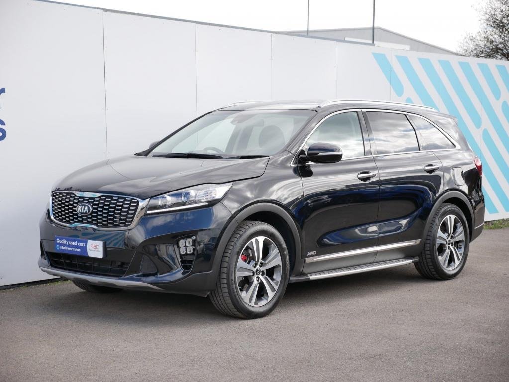 View our KIA SORENTO