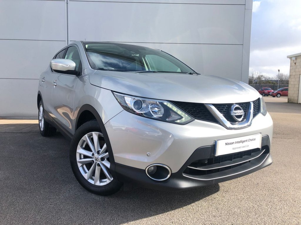 View our NISSAN QASHQAI
