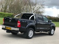 USED 2013 62 TOYOTA HI-LUX 3.0 INVINCIBLE 4X4 D-4D DCB 169 BHP 1 DR OWNER + SATNAV + LEATHER