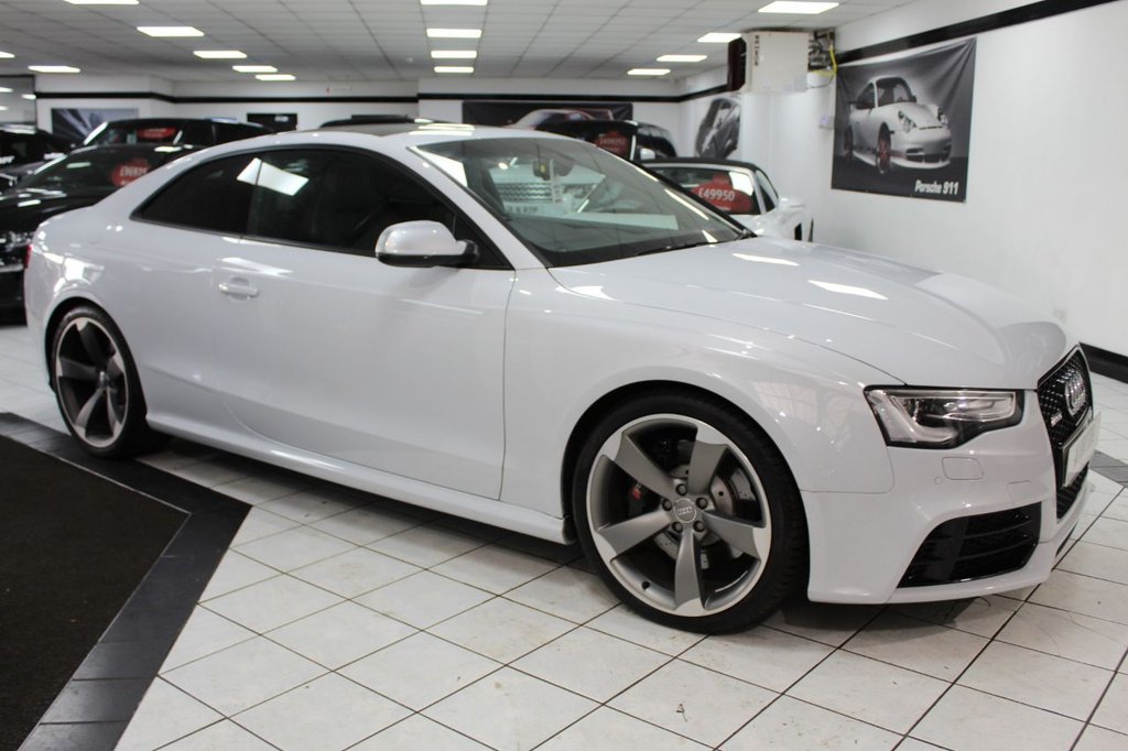 View our AUDI RS5