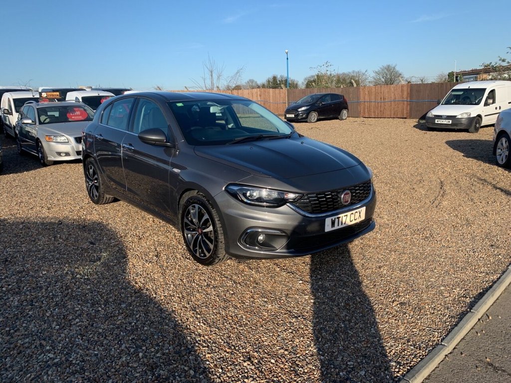 View our FIAT TIPO