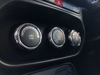 USED 2016 66 JEEP RENEGADE 1.4L LONGITUDE 5d 138 BHP FULL ASCARI DESIGN PACK