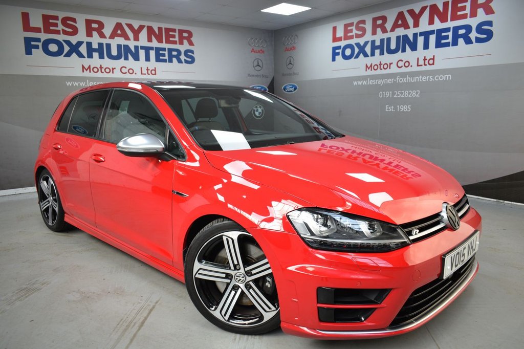 View our VOLKSWAGEN GOLF