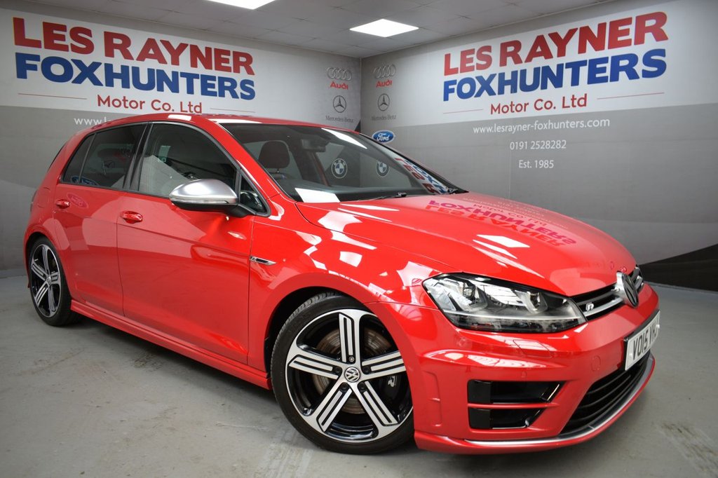 View our VOLKSWAGEN GOLF