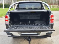 USED 2015 65 MITSUBISHI L200 2.4 DI-D 4X4 BARBARIAN DCB 178 BHP SAT NAV + LEATHER + BULL BARS