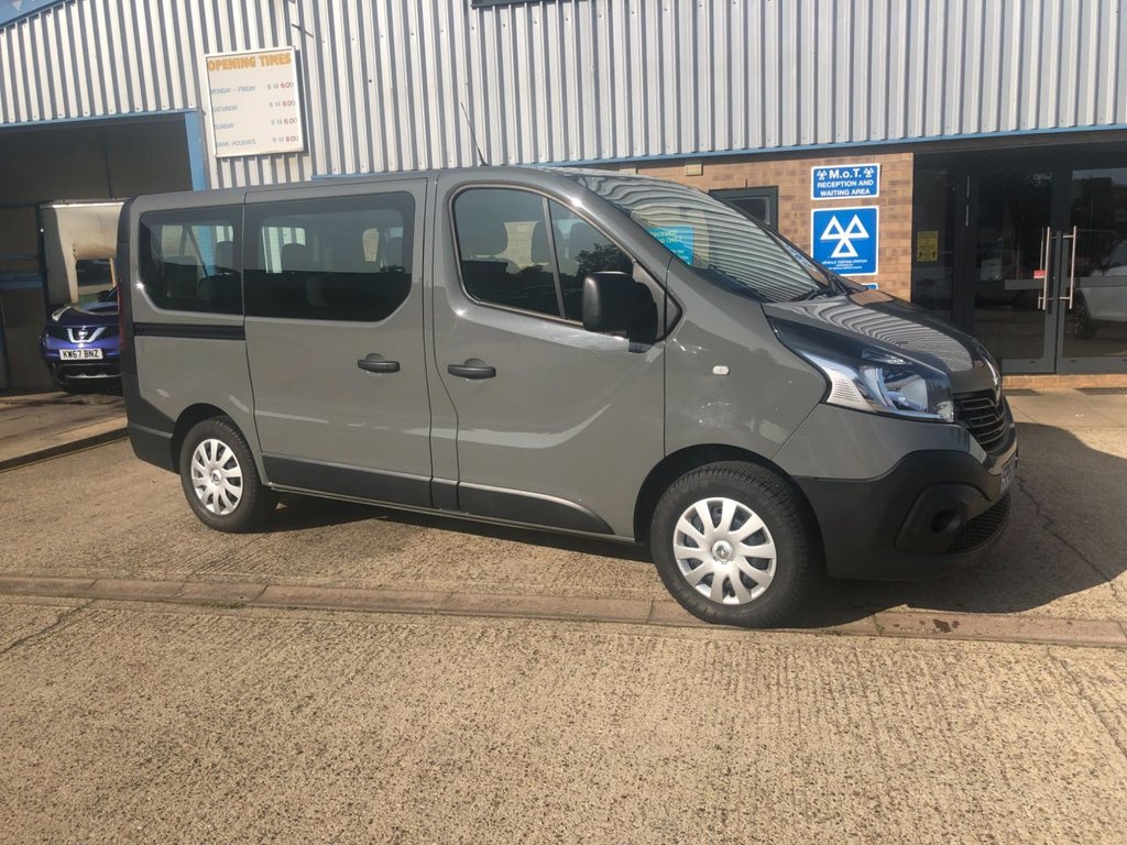View our RENAULT TRAFIC