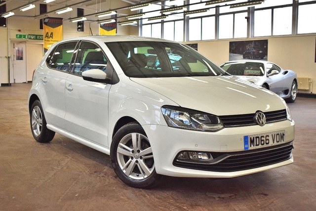 View our VOLKSWAGEN POLO