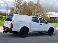 USED 2012 12 TOYOTA HI-LUX 2.5 HL2 4X4 D-4D DCB 142 BHP REVERSING CAMERA * NO VAT ** NO VAT