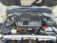 USED 2012 12 TOYOTA HI-LUX 2.5 HL2 4X4 D-4D DCB 142 BHP REVERSING CAMERA * NO VAT ** NO VAT