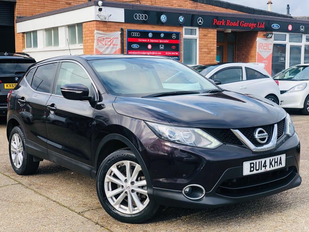 View our NISSAN QASHQAI