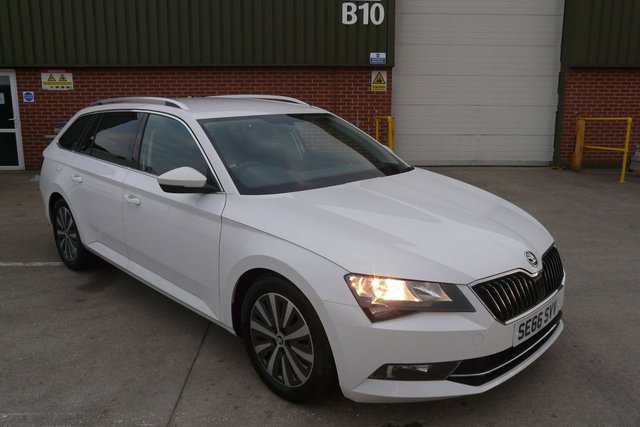 2017 66 Skoda Superb 1.6 SE TDI GREENLINE 5d 118 BHP