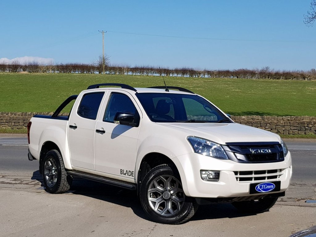 View our ISUZU D-MAX